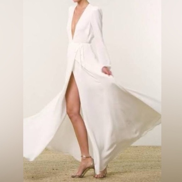 NWT Reformation Thea Wrap Gown / Dress in Ivory / Off White Medium - Picture 3 of 13